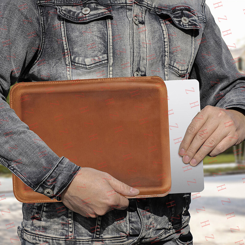 Custodia per laptop in vera pe - Laptop Sleeve recensione e prezzo