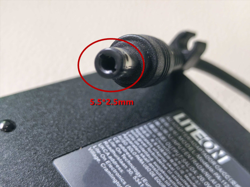 Caricabatterie adattatore CA o - Laptop Charger recensione e prezzo